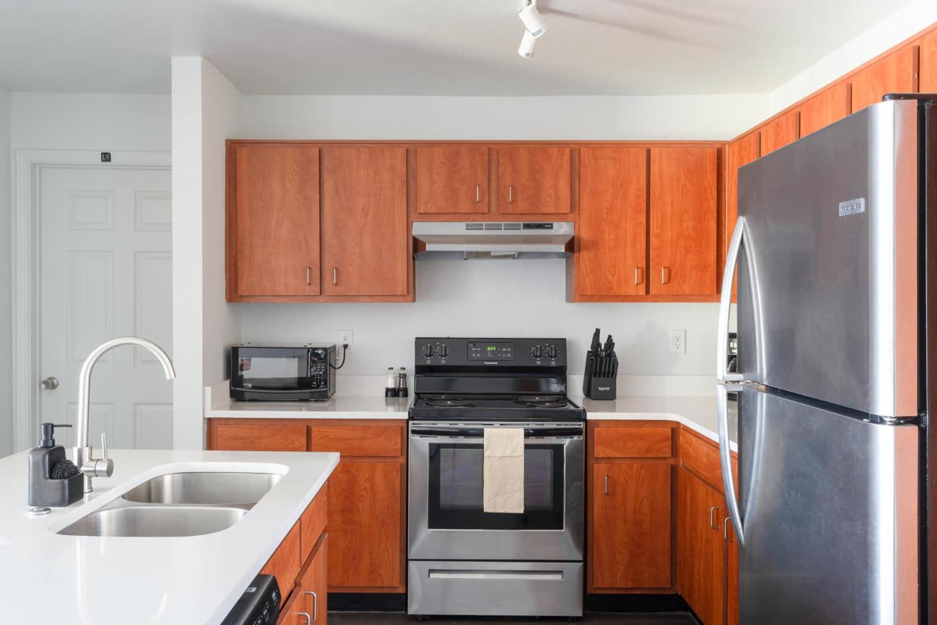 Upstay 4br W Gym Access Pool & Game * Austin