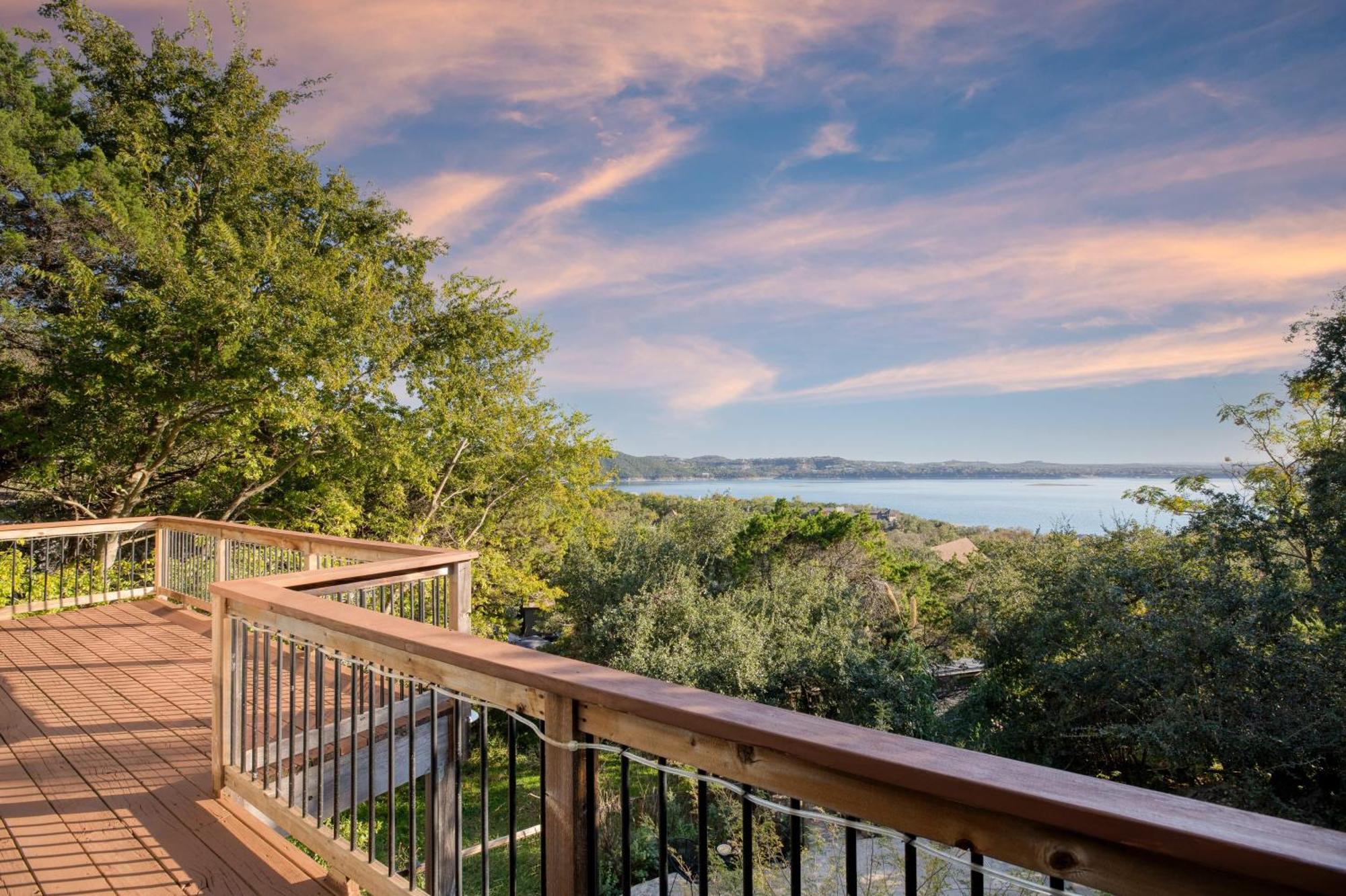 Dawson By Avantstay Serene Set Amongst Nature W Pool Hot Tub Close To Travis *