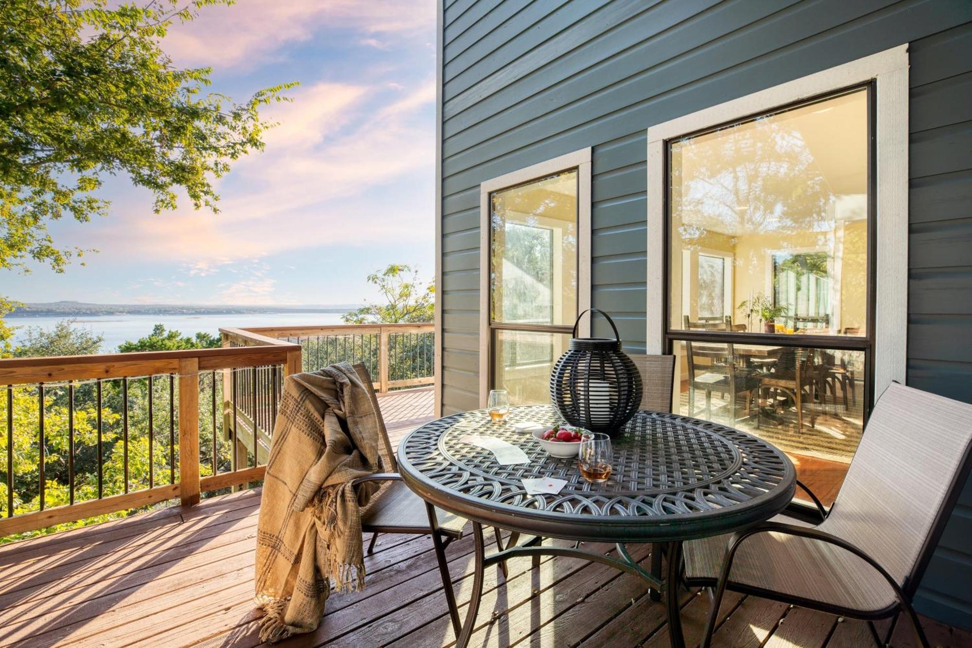 Dawson By Avantstay Serene Set Amongst Nature W Pool Hot Tub Close To Travis Holiday home *