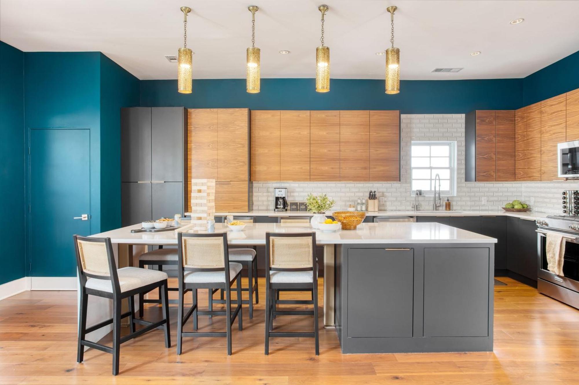 Ramsey By Avantstay Modern Character In W Pool Austin