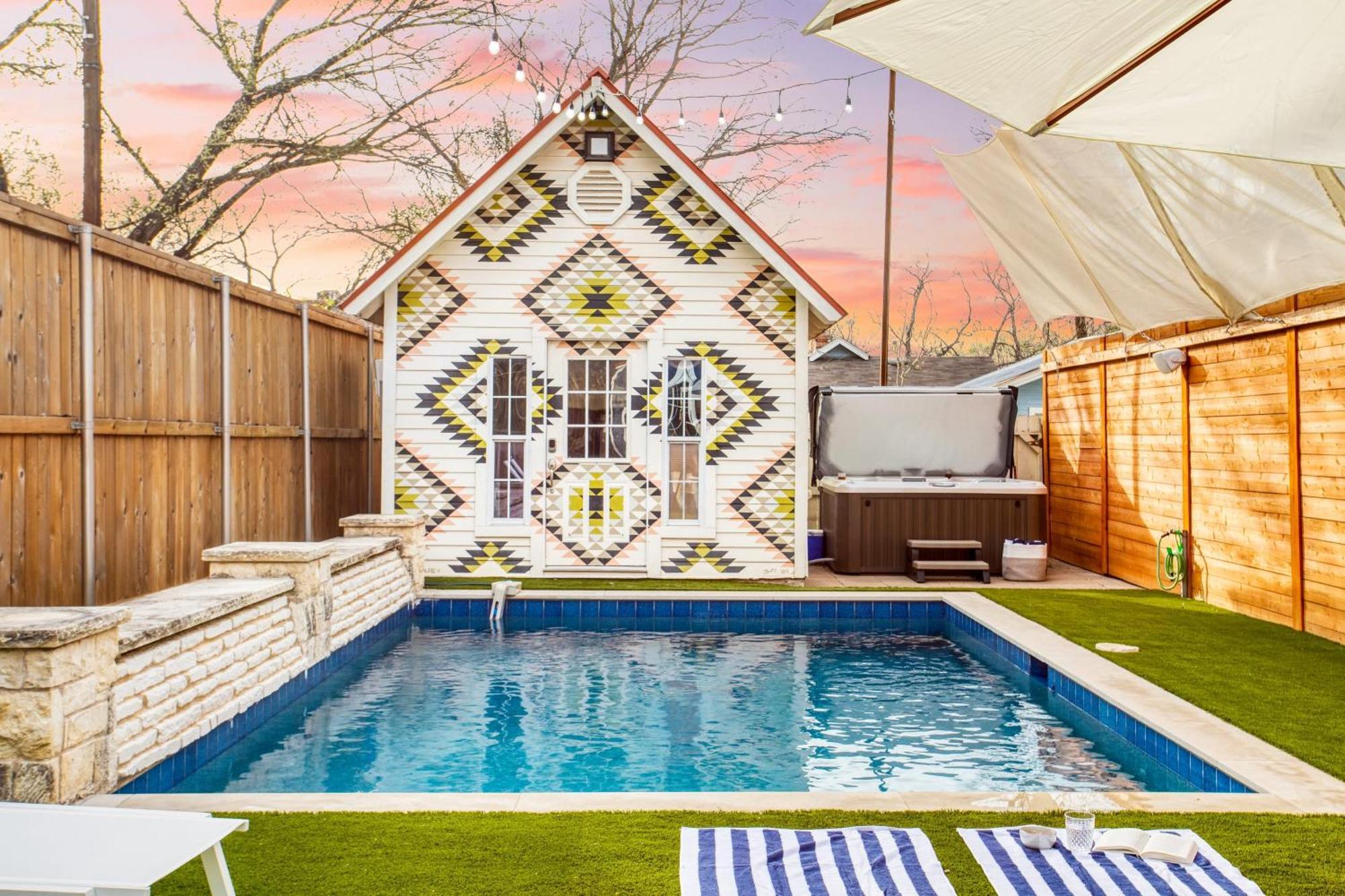 Ramsey By Avantstay Modern Character In W Pool Holiday home