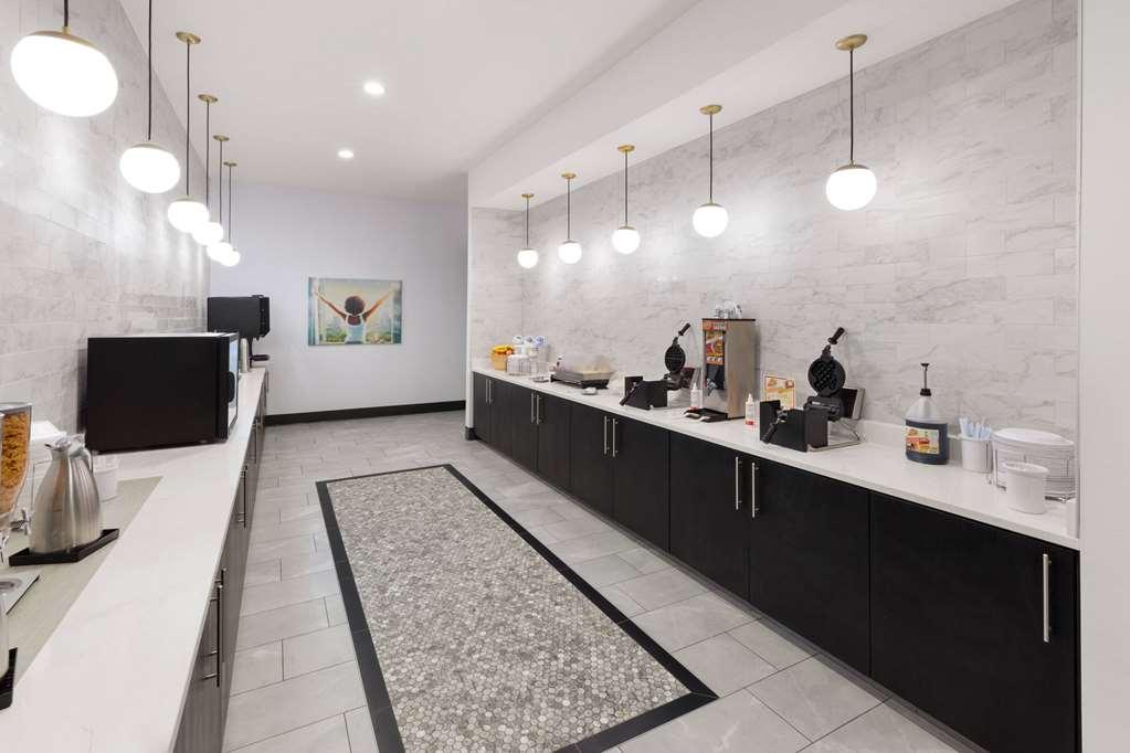 La Quinta Tech Ridge Hotel