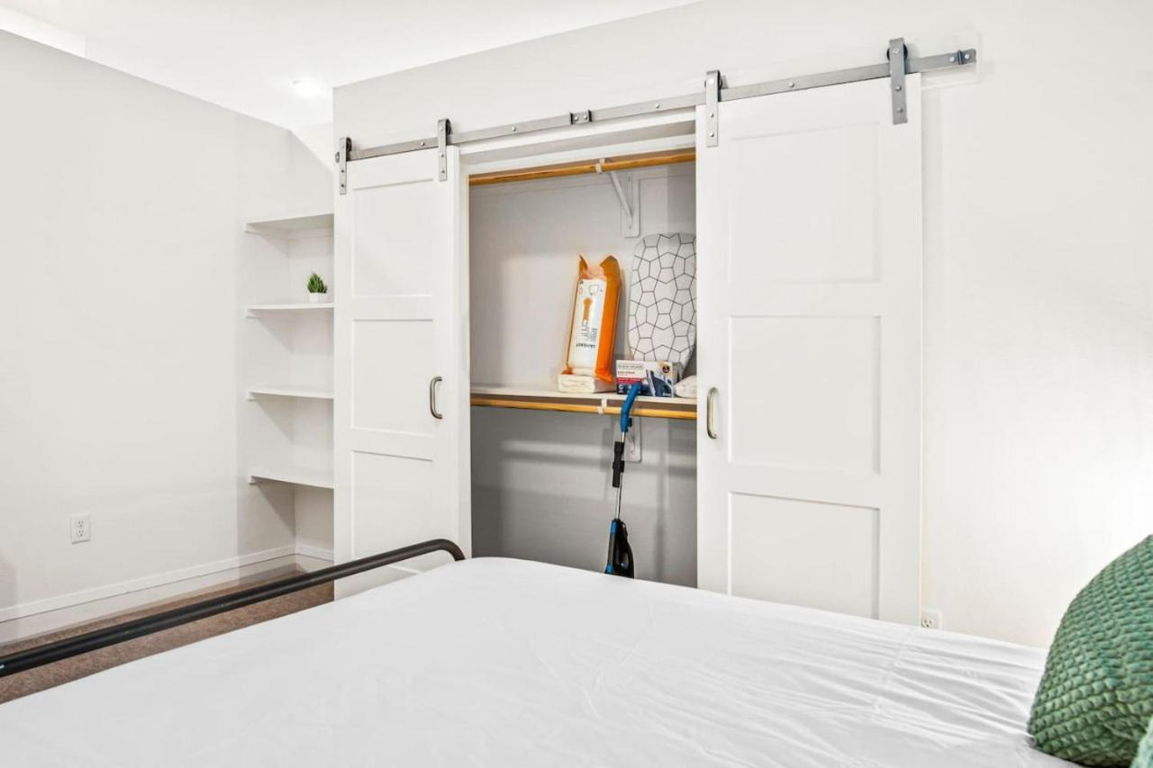 Apartment Luxurious New Unit 1bd1ba Pool Golf Sim *