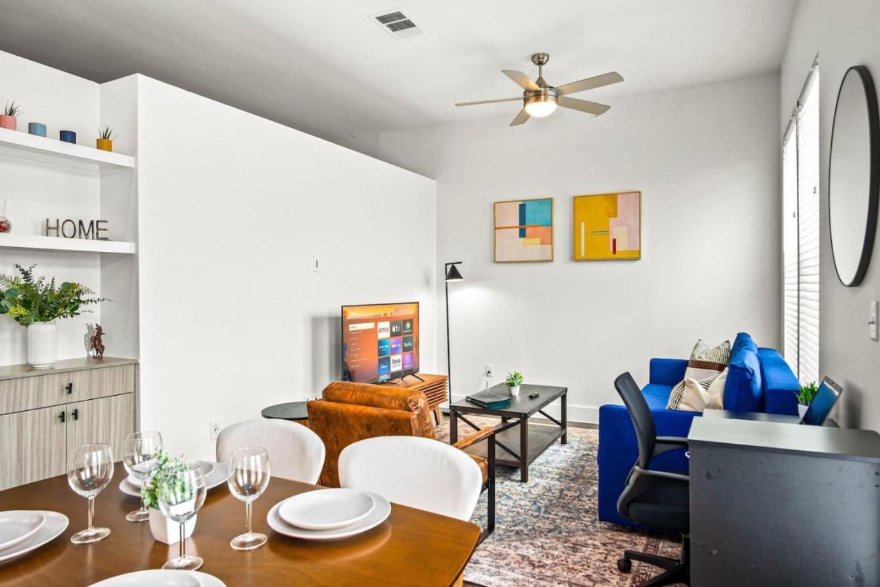 Apartment Luxurious New Unit 1bd1ba Pool Golf Sim