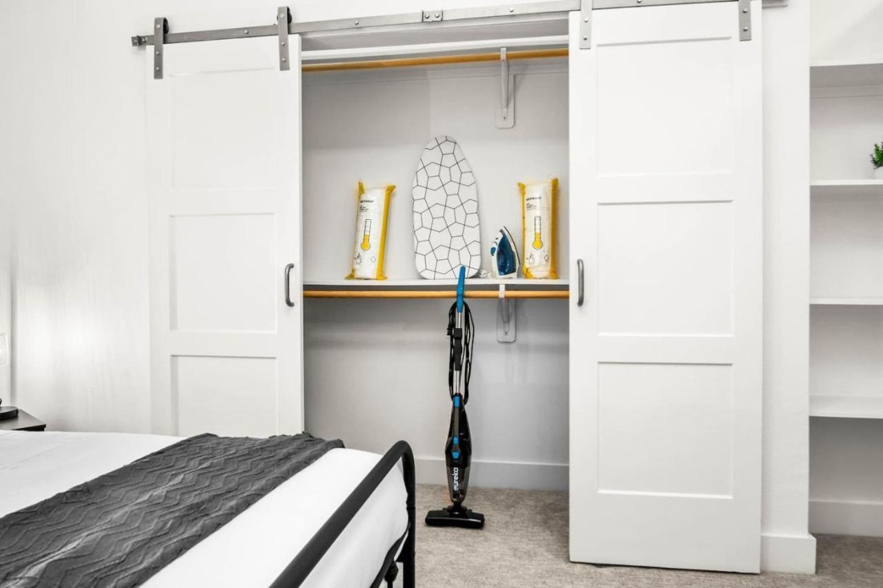 Luxurious New Unit 1bd1ba Pool Golf Sim