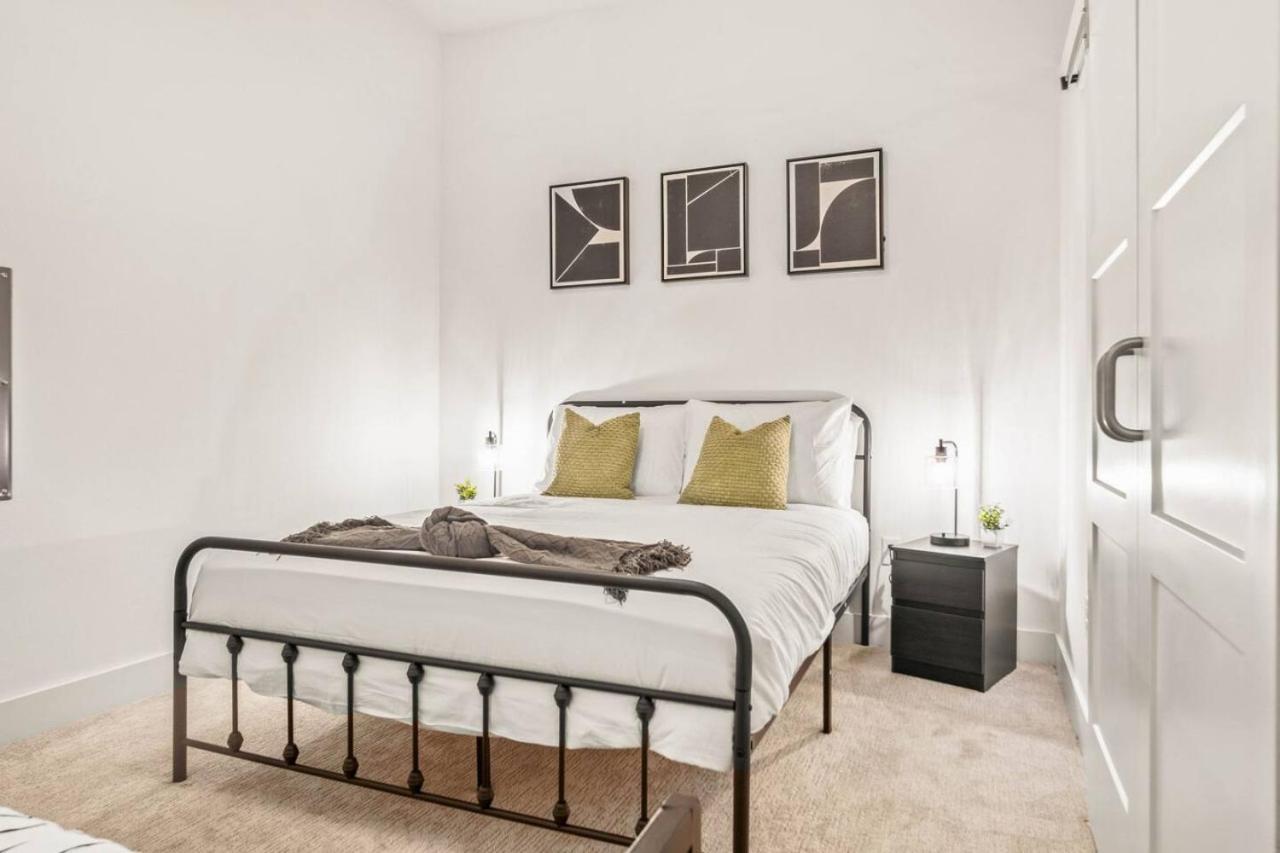 Luxurious New Unit 1bd1ba Pool Golf Sim