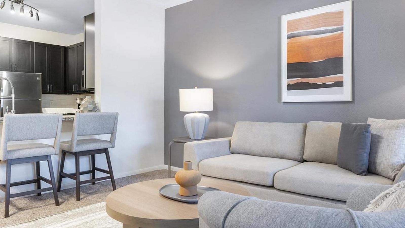 Landing At Bridge At Southpark Landing - 1 Bedroom In South Apartment Austin