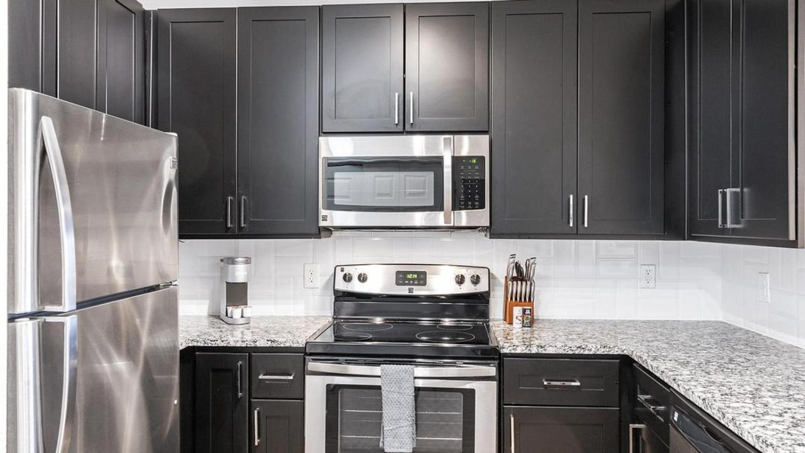 Apartment Landing At Bridge At Southpark Landing - 1 Bedroom In South Austin