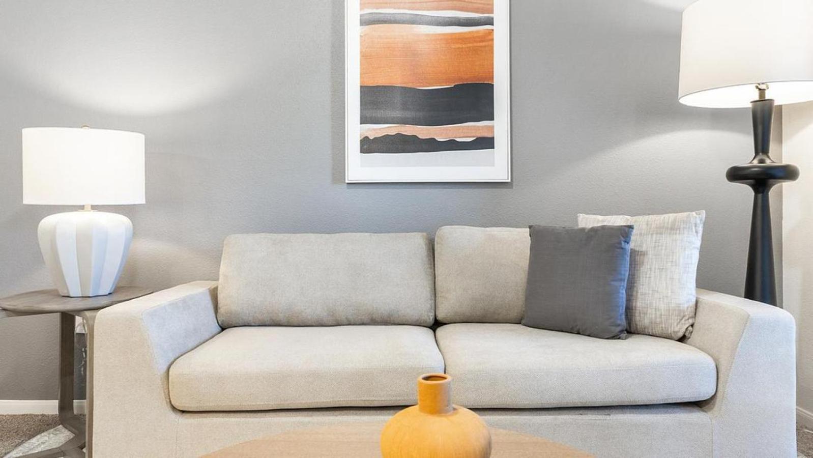 Landing At Bridge At Southpark Landing - 1 Bedroom In South *