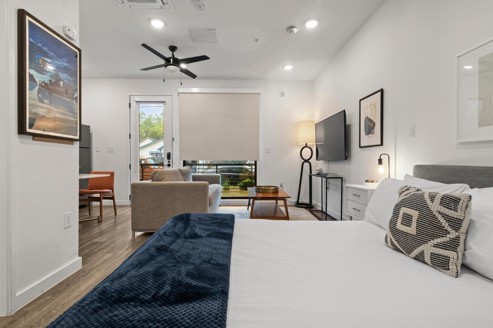 Holly House Apartment Austin