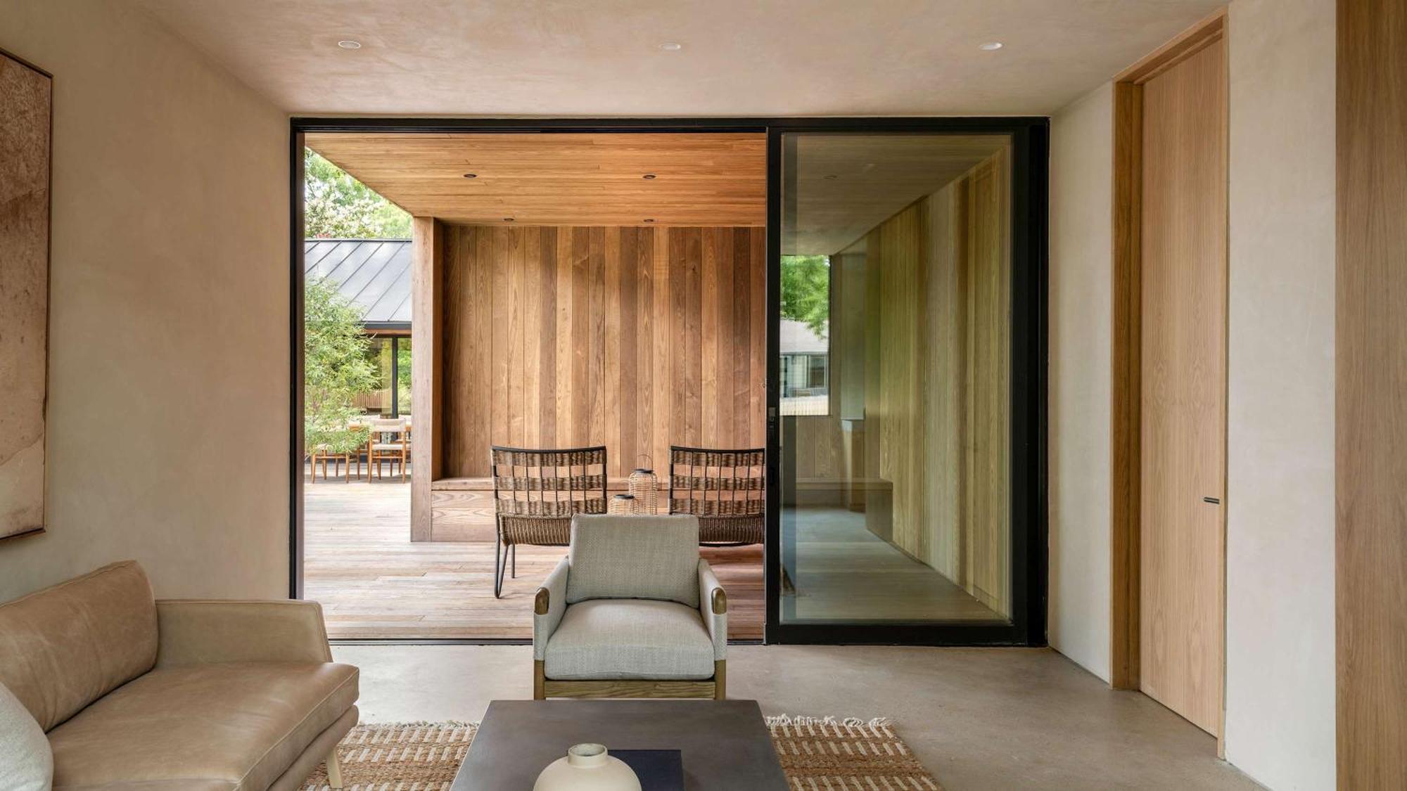 Luxe 4-bedroom Wellness Retreat With Pool * Austin