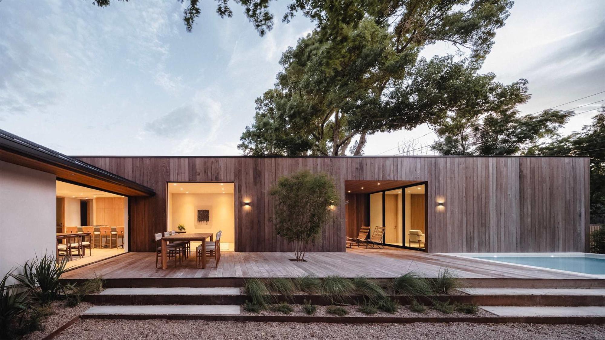 Luxe 4-bedroom Wellness Retreat With Pool Holiday home Austin