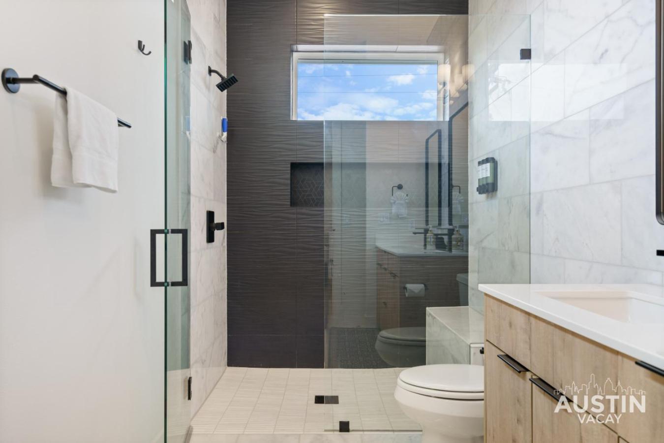 Apartment Modern 3br 3ba In Steiner Ranch W Balcony Dining Yard W Grill By Vacay Austin