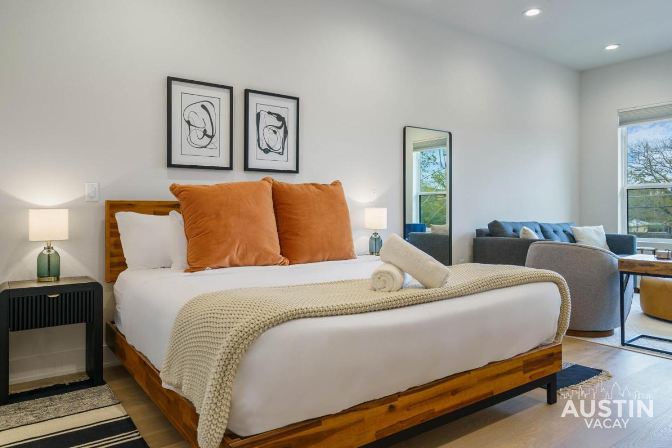 Modern 3br 3ba In Steiner Ranch W Balcony Dining Yard W Grill By Vacay Apartment Austin