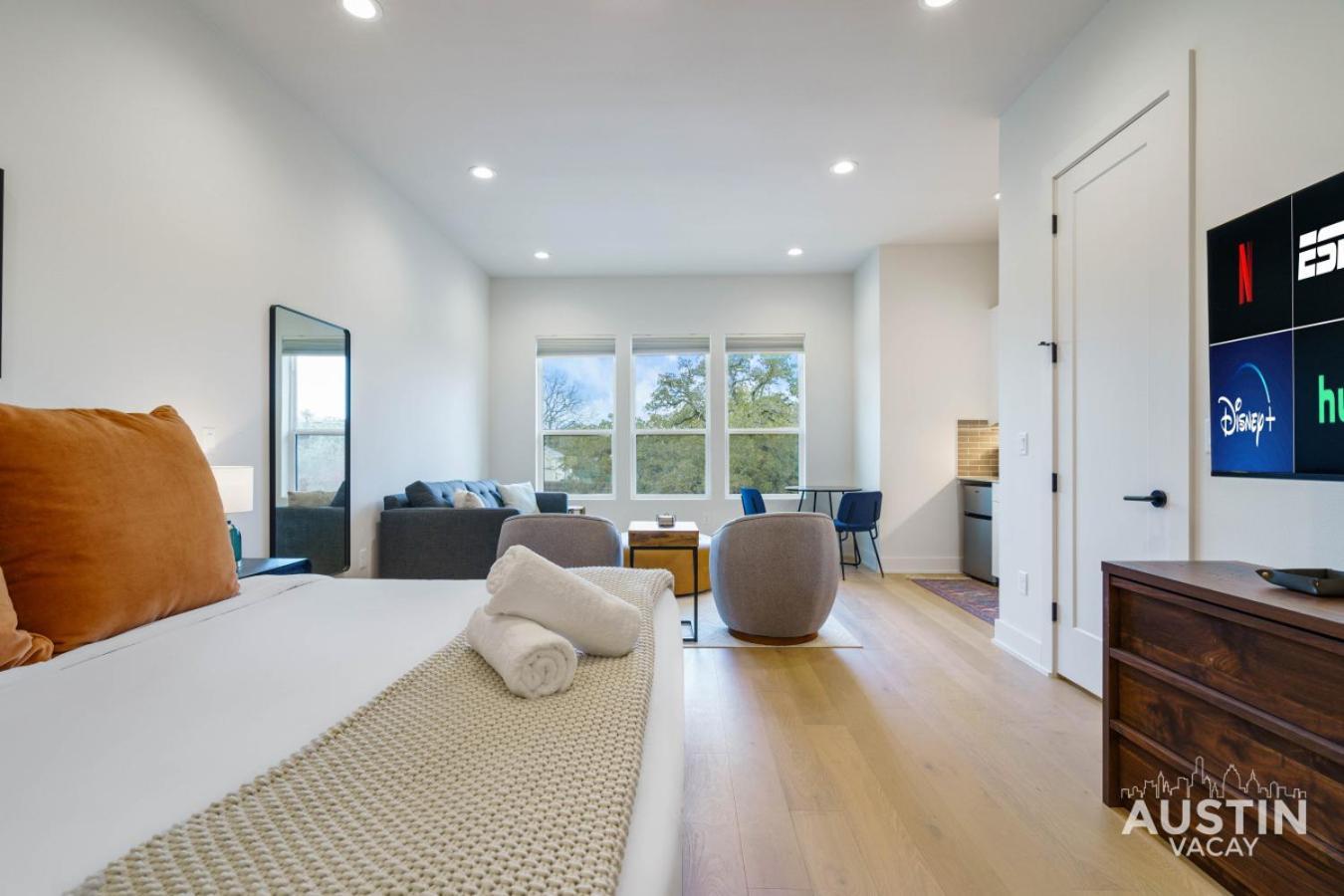 Modern 3br 3ba In Steiner Ranch W Balcony Dining Yard W Grill By Vacay * Austin