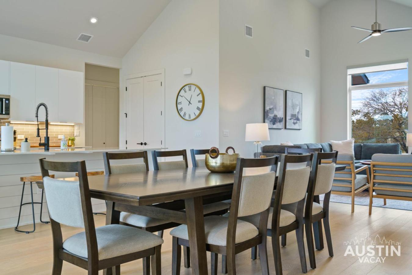 Modern 3br 3ba In Steiner Ranch W Balcony Dining Yard W Grill By Vacay Apartment