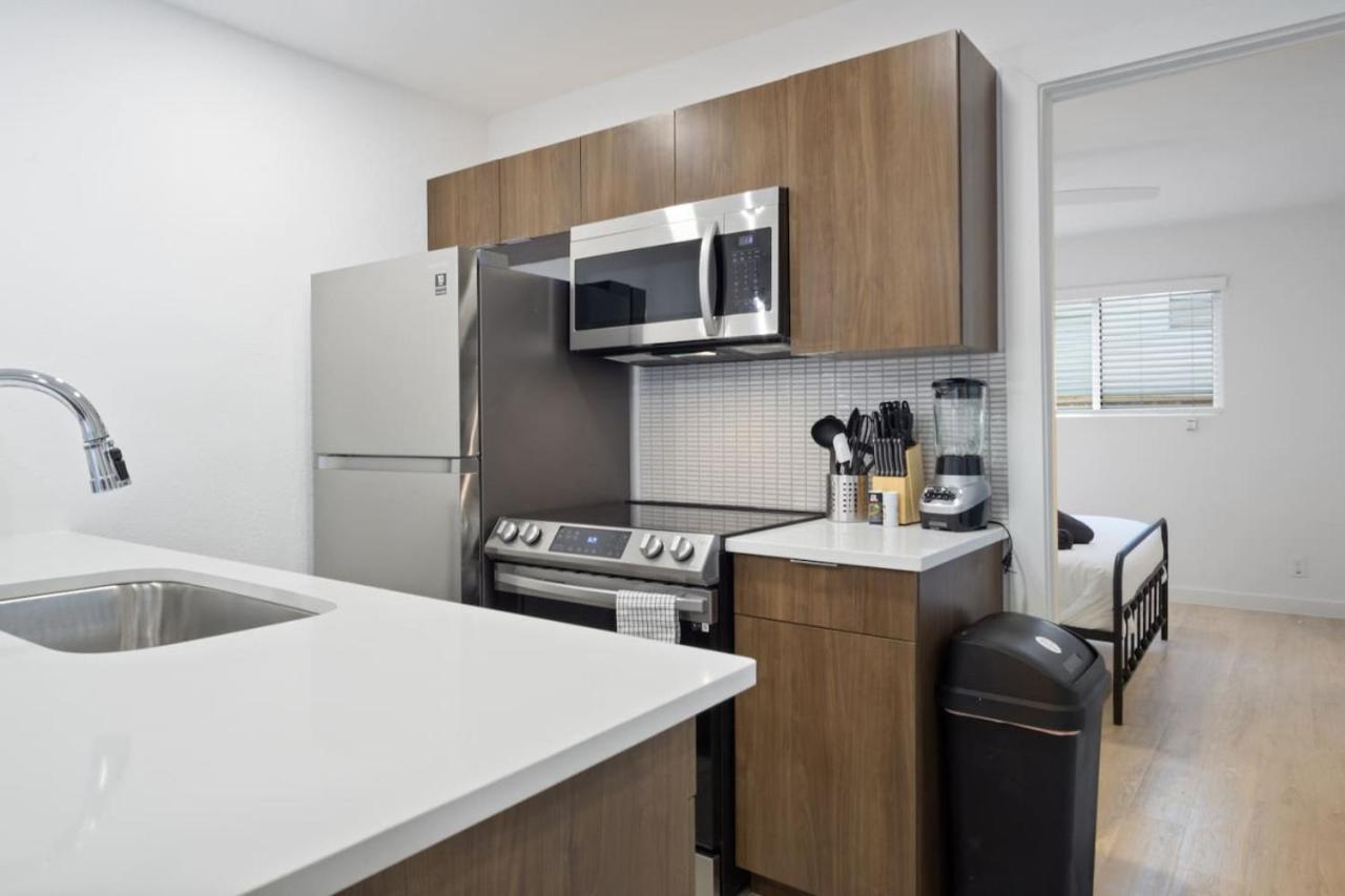 Apartment Brand New Unit, 5 Min To Downtown