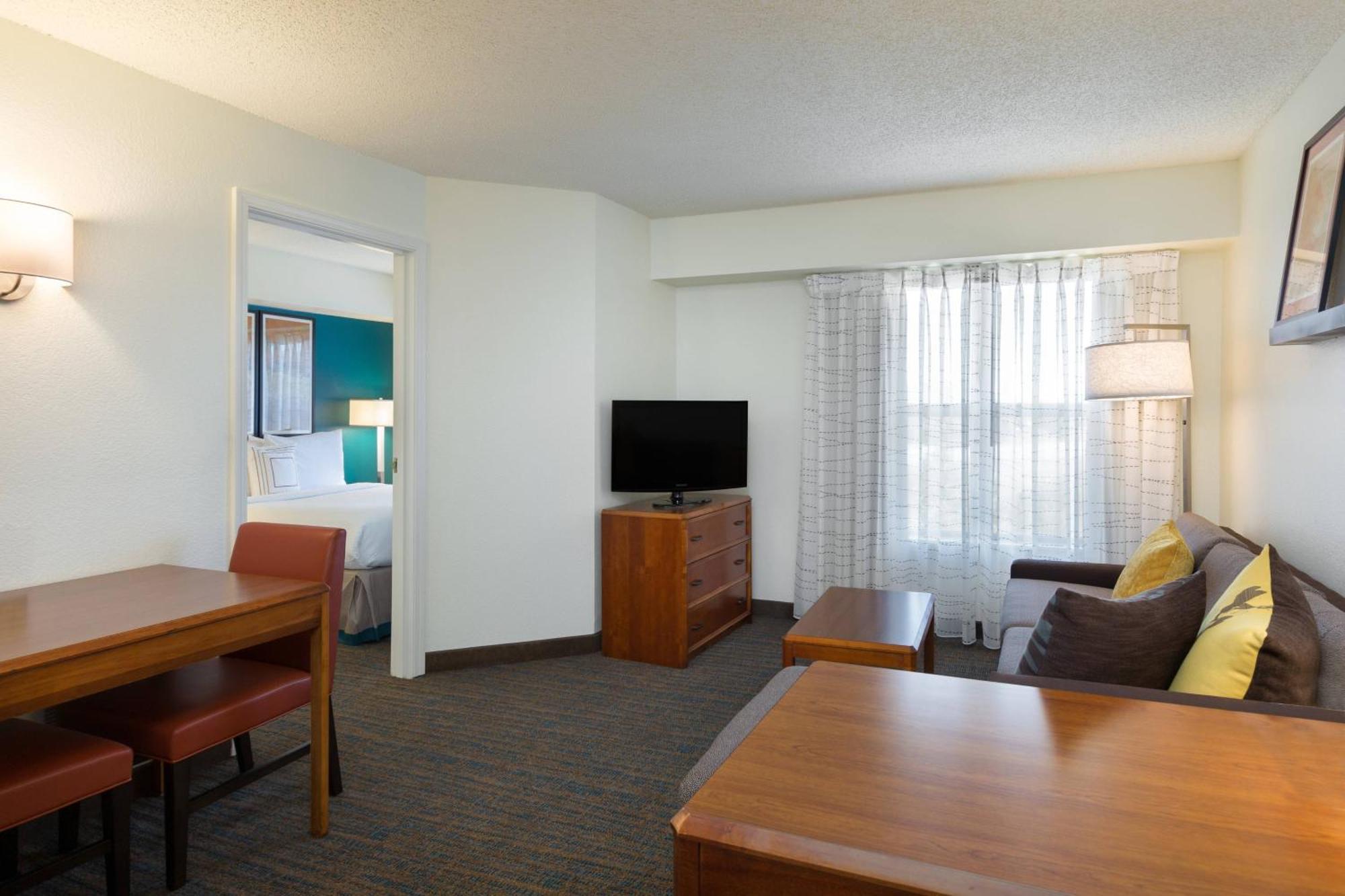 By Marriott Parmer/tech Ridge Hotel Austin