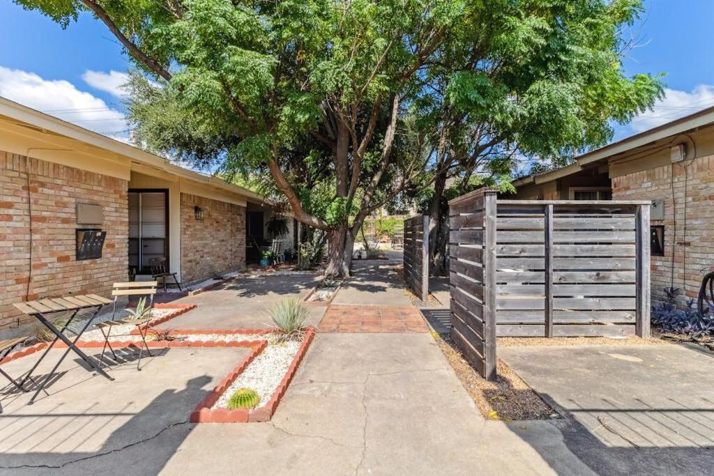 Artist Retreat By Soco - Sleeps 6 - Free Parking * Austin