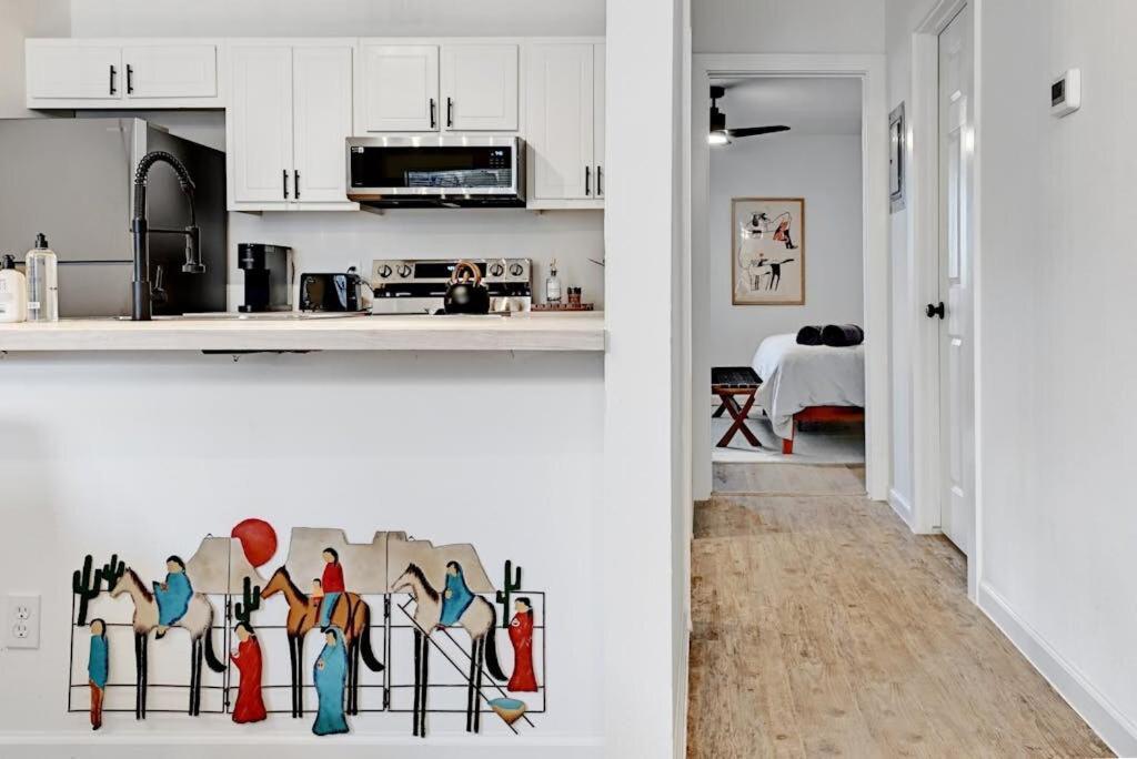 Artist Retreat By Soco - Sleeps 4 - Free Parking Austin