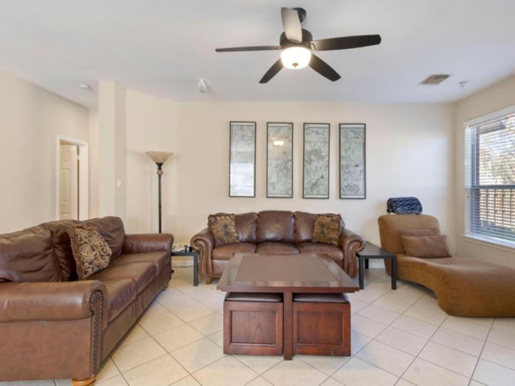 Cozy Sunterro Serenity In North Pet Friendly Austin