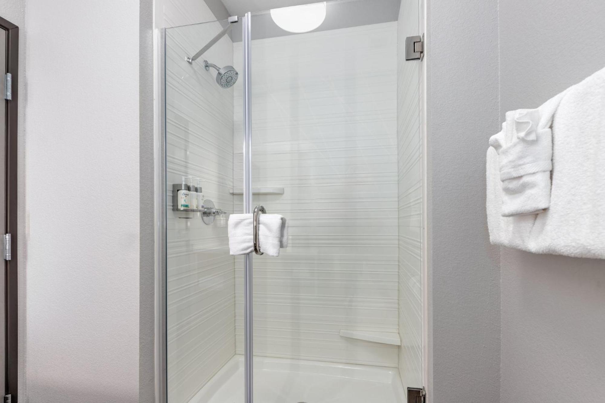 Avid Nw - Lakeline By Ihg Hotel