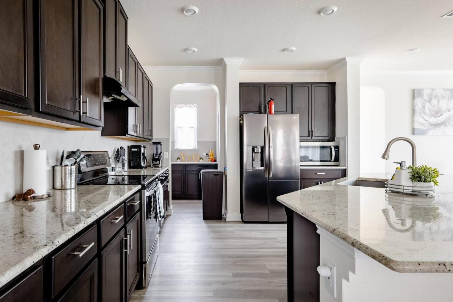 Private Master Room Near Mckinney Falls & Airport Austin