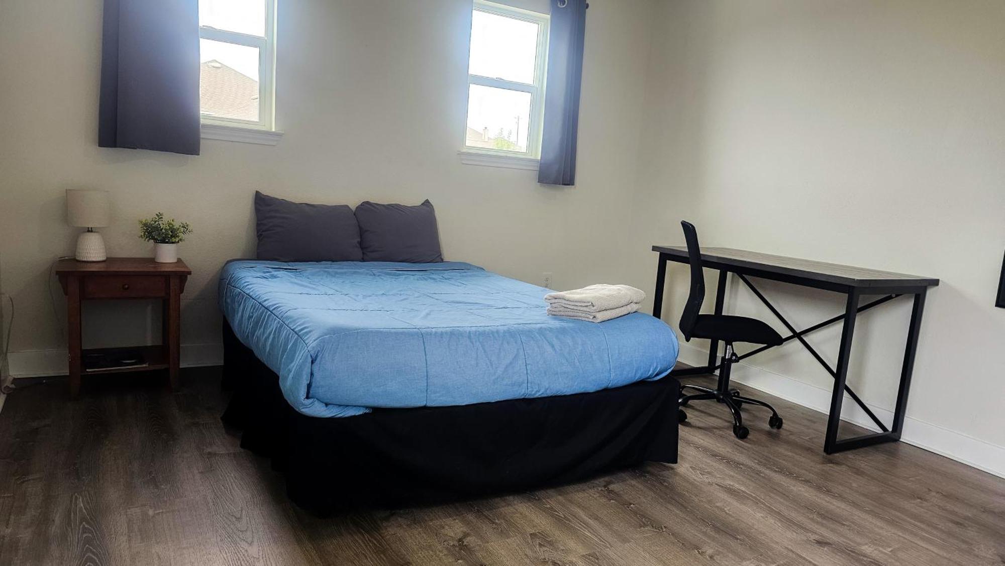 Private Master Room Near Mckinney Falls & Airport Holiday home *