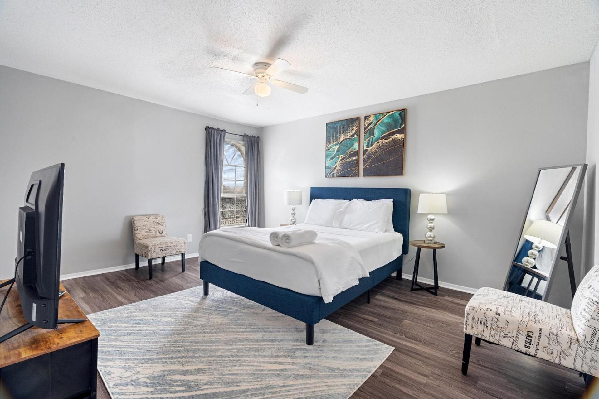Furnished In Hydepark Apartment