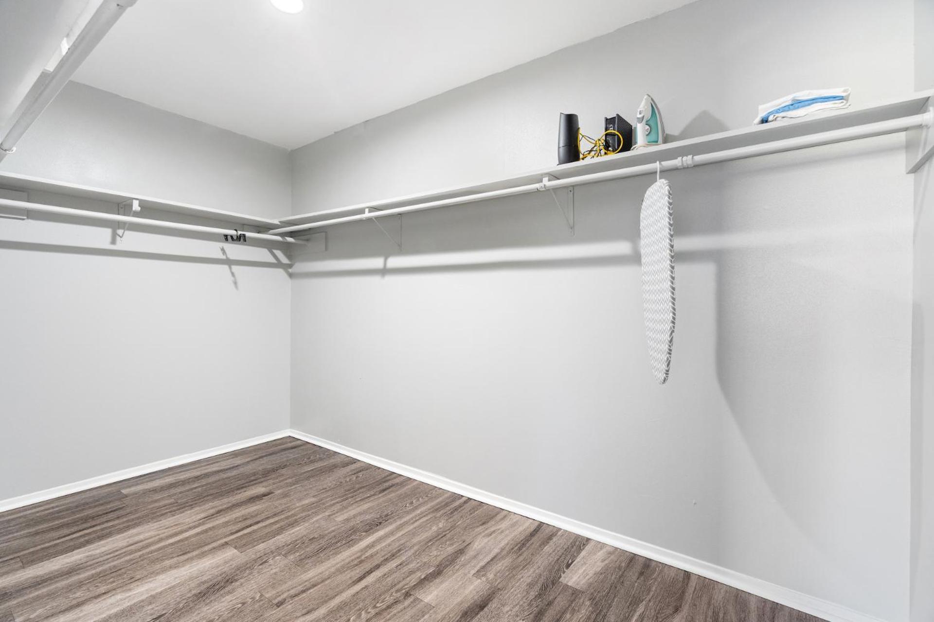 Apartment Furnished In Hydepark *