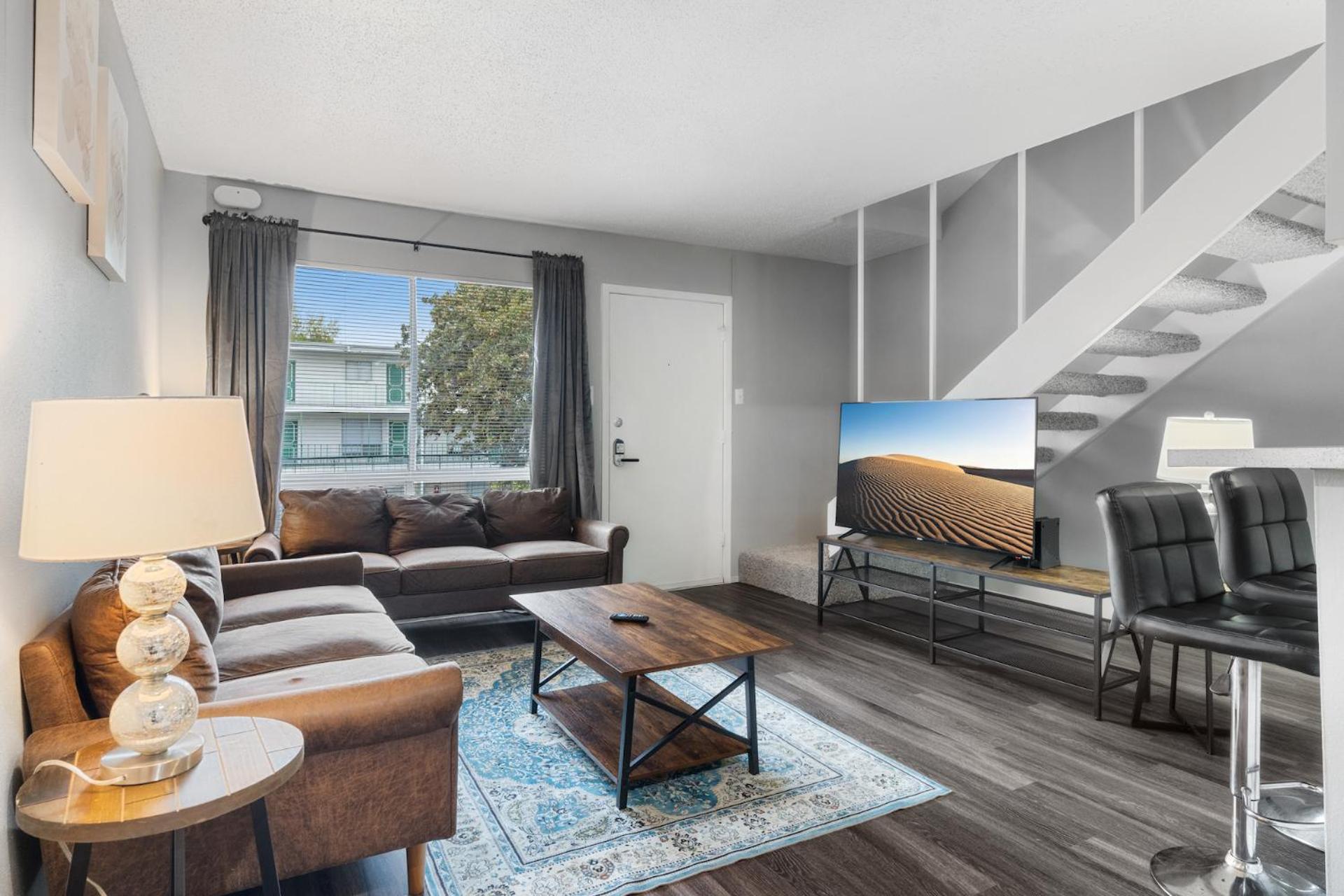 Furnished In Hydepark Austin