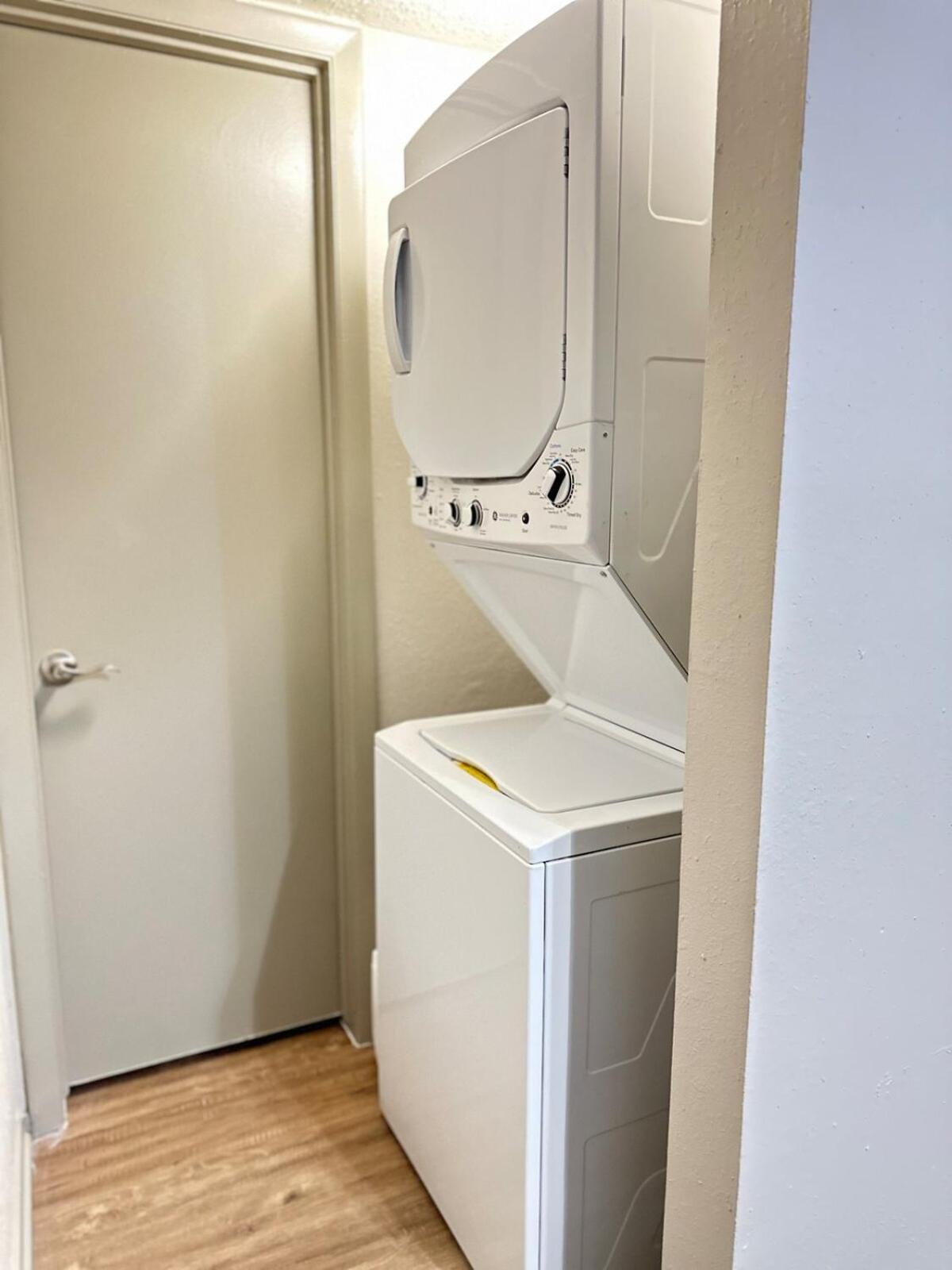 Stylish 1 Bedroom At Sola, 5 Minutes To Downtown * Austin