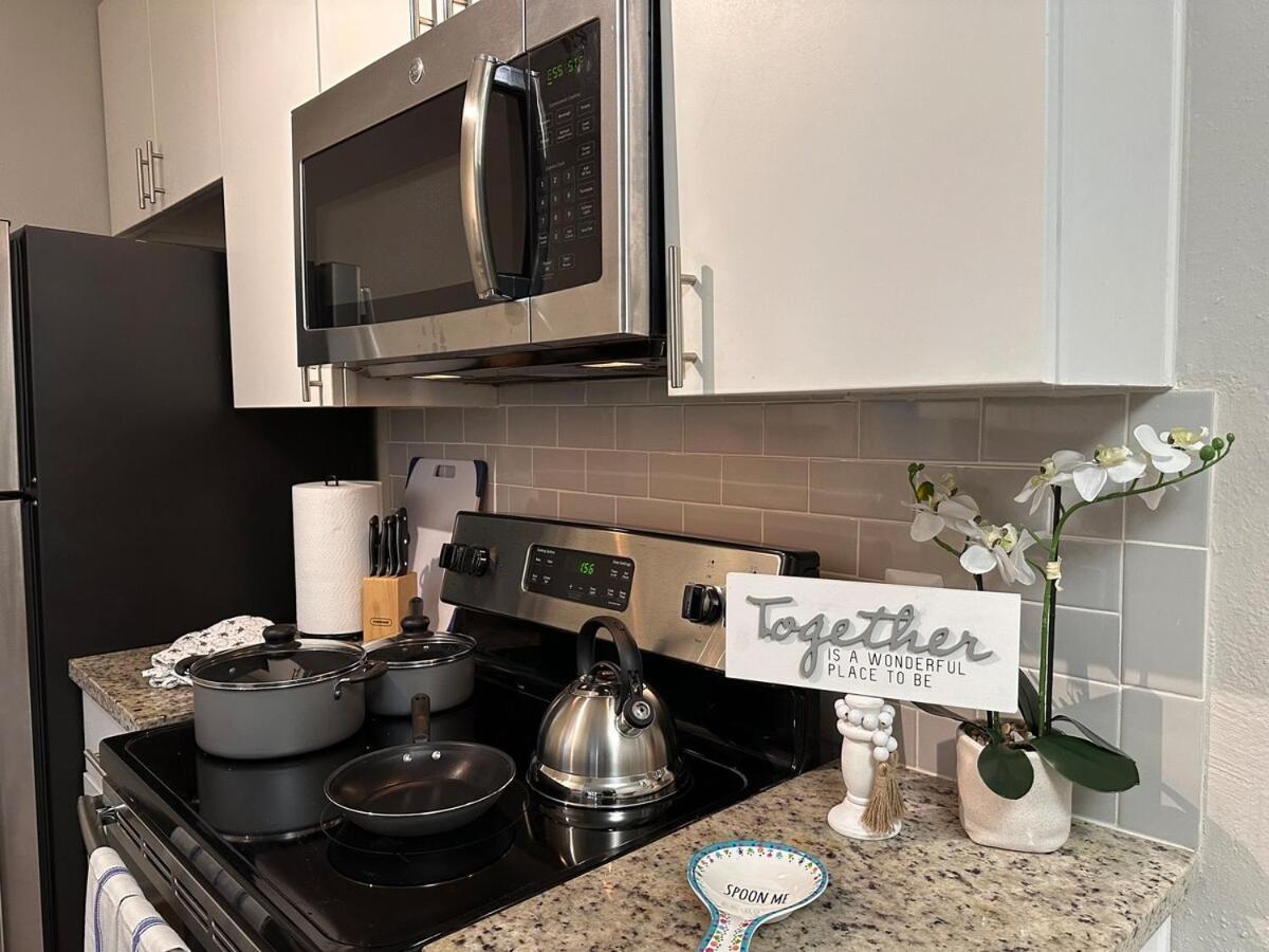 Stylish 1 Bedroom At Sola, 5 Minutes To Downtown * Austin