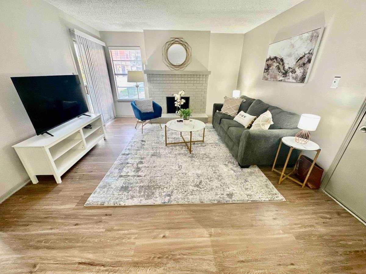 Modern And Comfortable 1br With Gym And Pool Austin