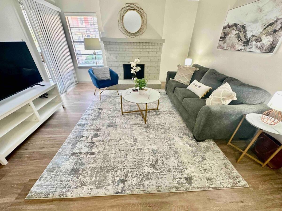 Modern And Comfortable 1br With Gym And Pool Apartment Austin