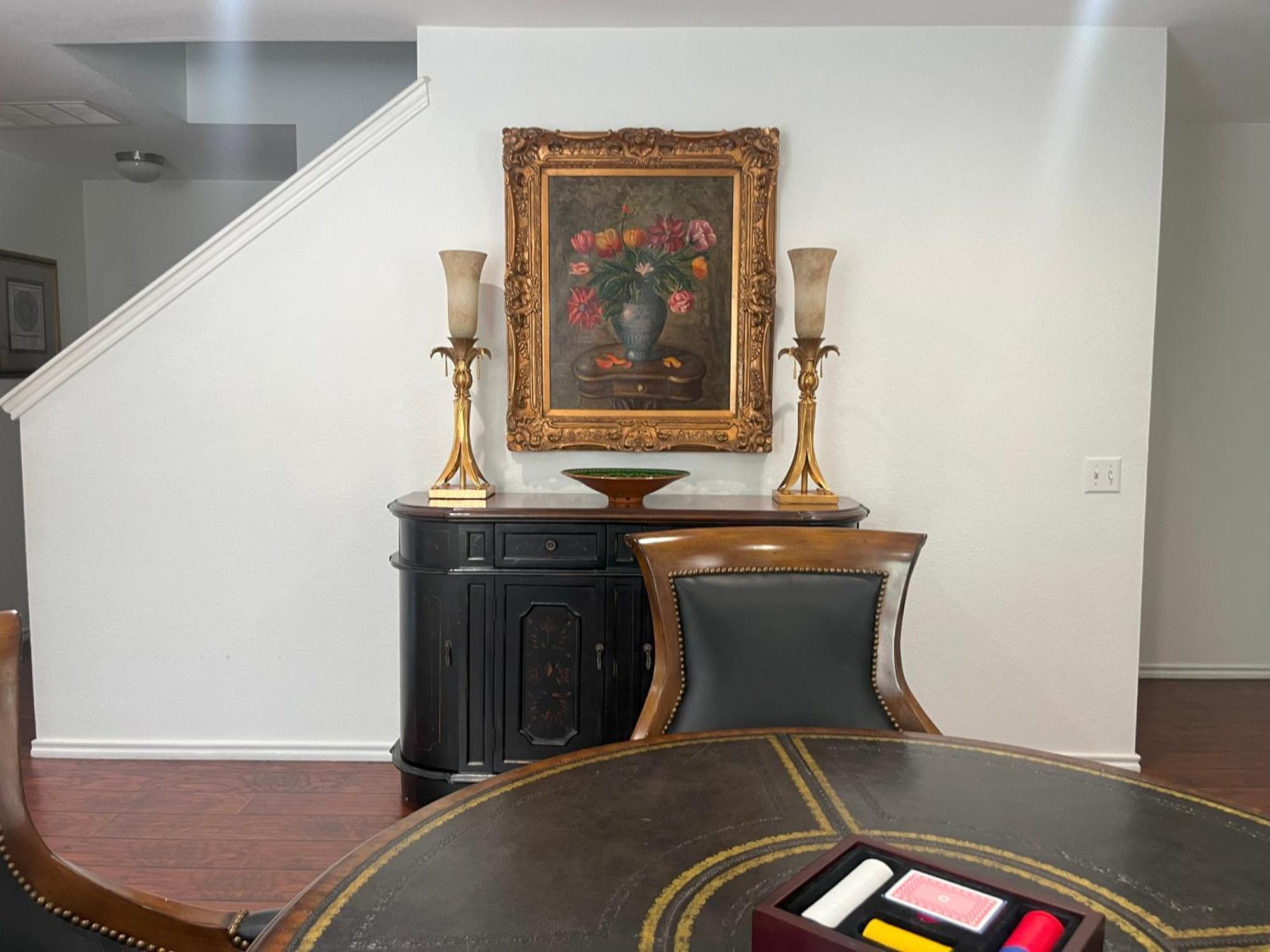 Location! Spacious Near Downtown & Events Holiday home *