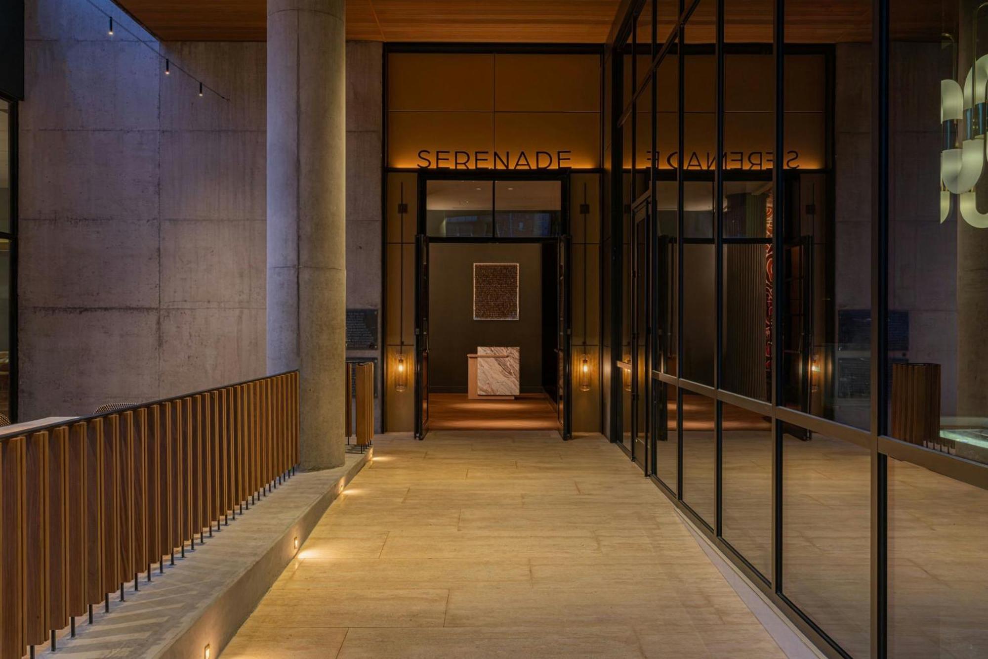 Hotel W 4*
