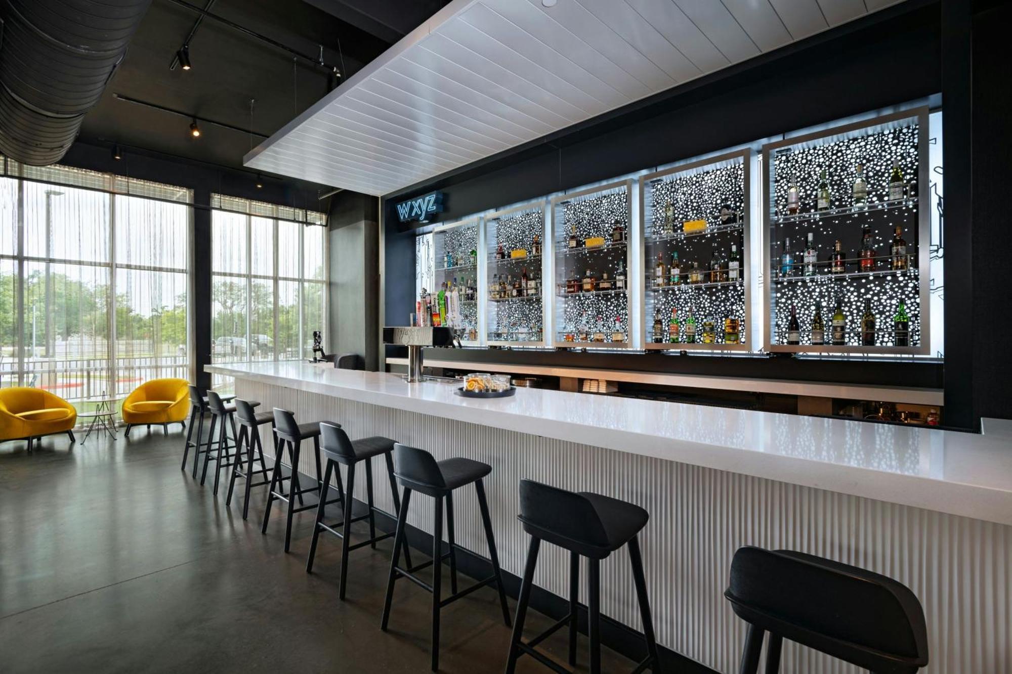 Aloft Southwest 3*