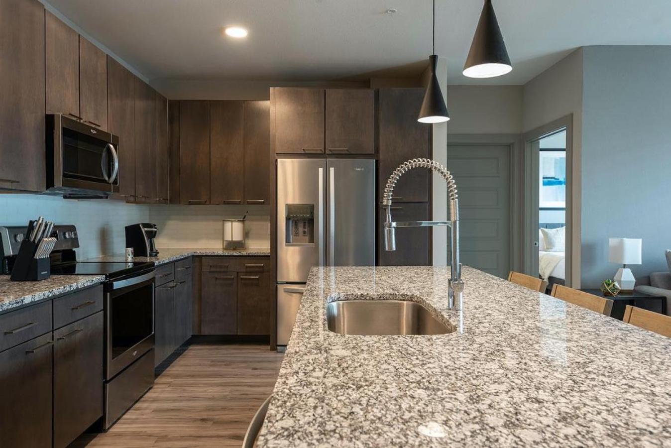 Landing - Modern With Amazing Amenities Apartment Austin