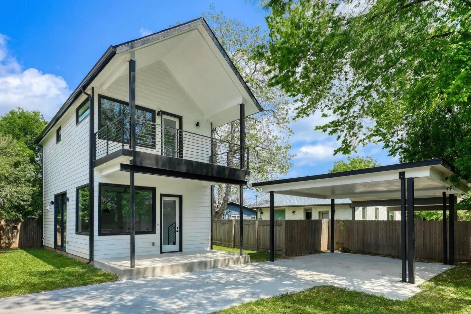 Modern Near The Of Texas
