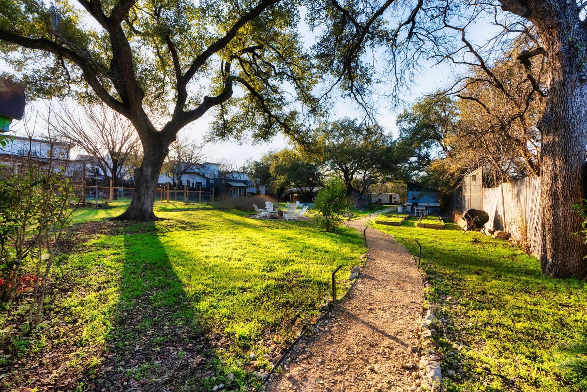 A Full Eco Farm For Group & Events * Austin