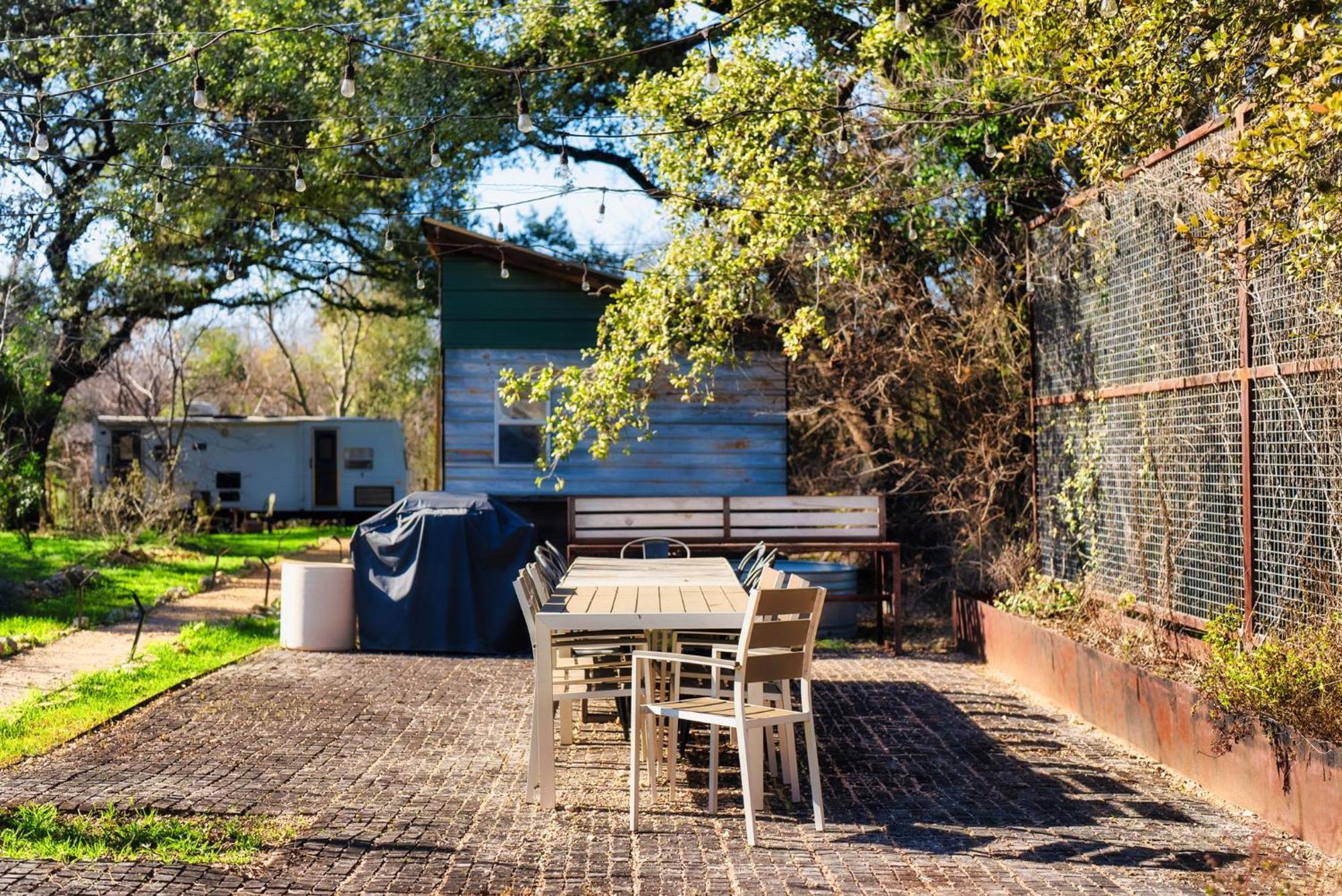 Holiday home Cozy Tiny On An Eco Farm Huge Yard *