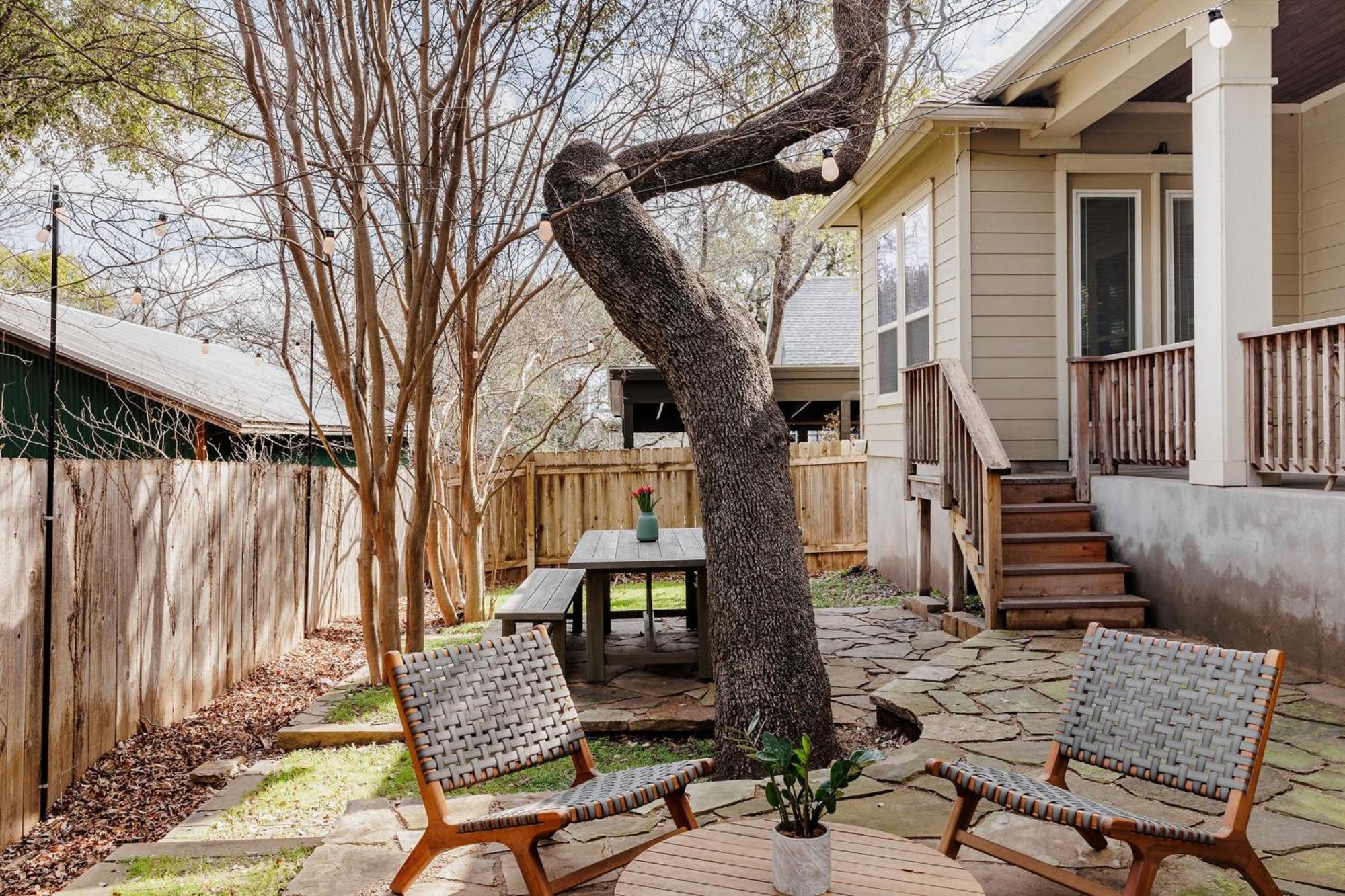South Congress Craftsman Holiday home