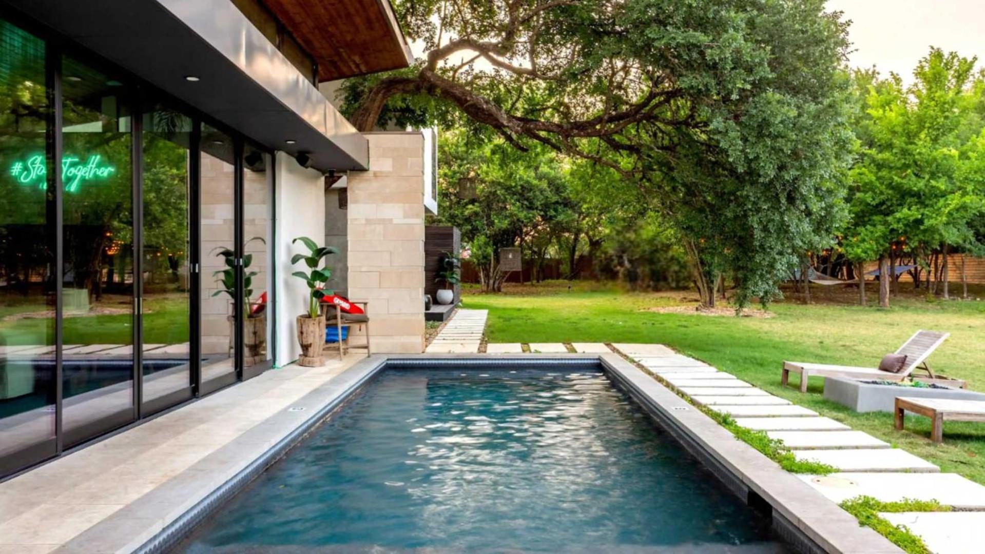 Holiday home Eastside Mansion With Pool - Rainey St - 7 Min Drive Austin
