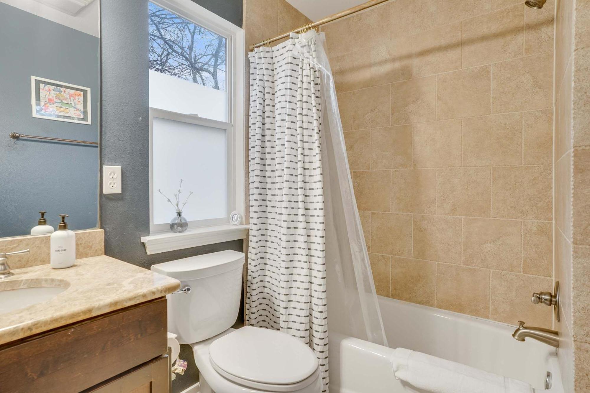 4br Hyde Park Oasis With Pool Jacuzzi Holiday home Austin