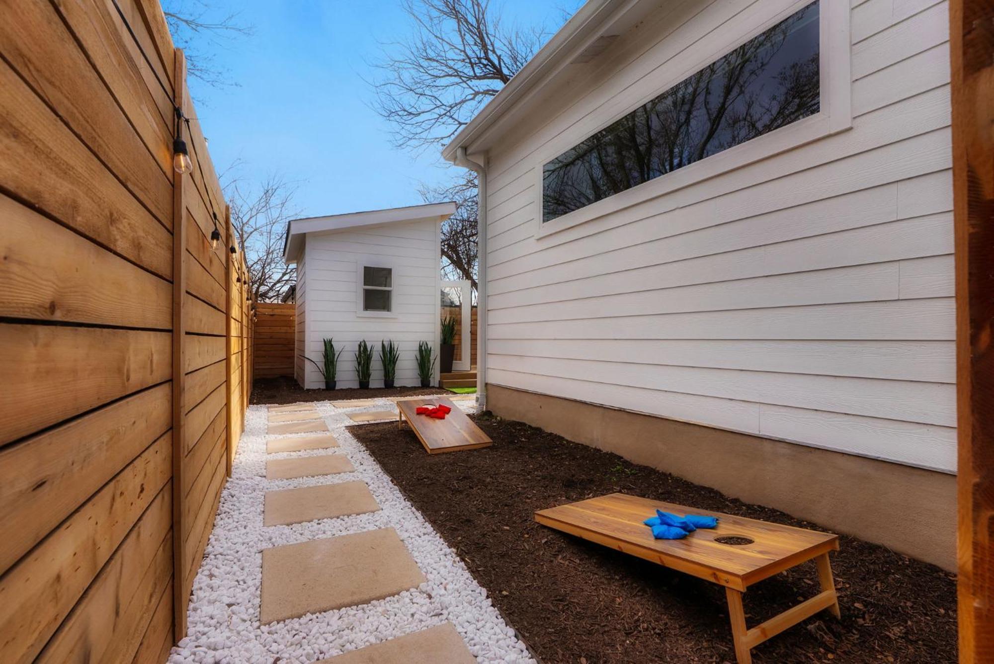 East Side Sanctuary Hot Tub Sauna Holiday home