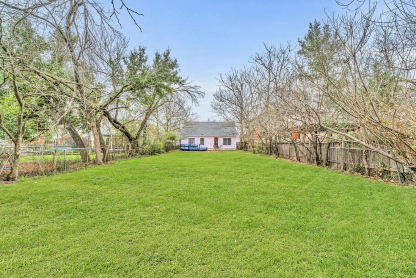 East Dreamhouse Holiday home Austin