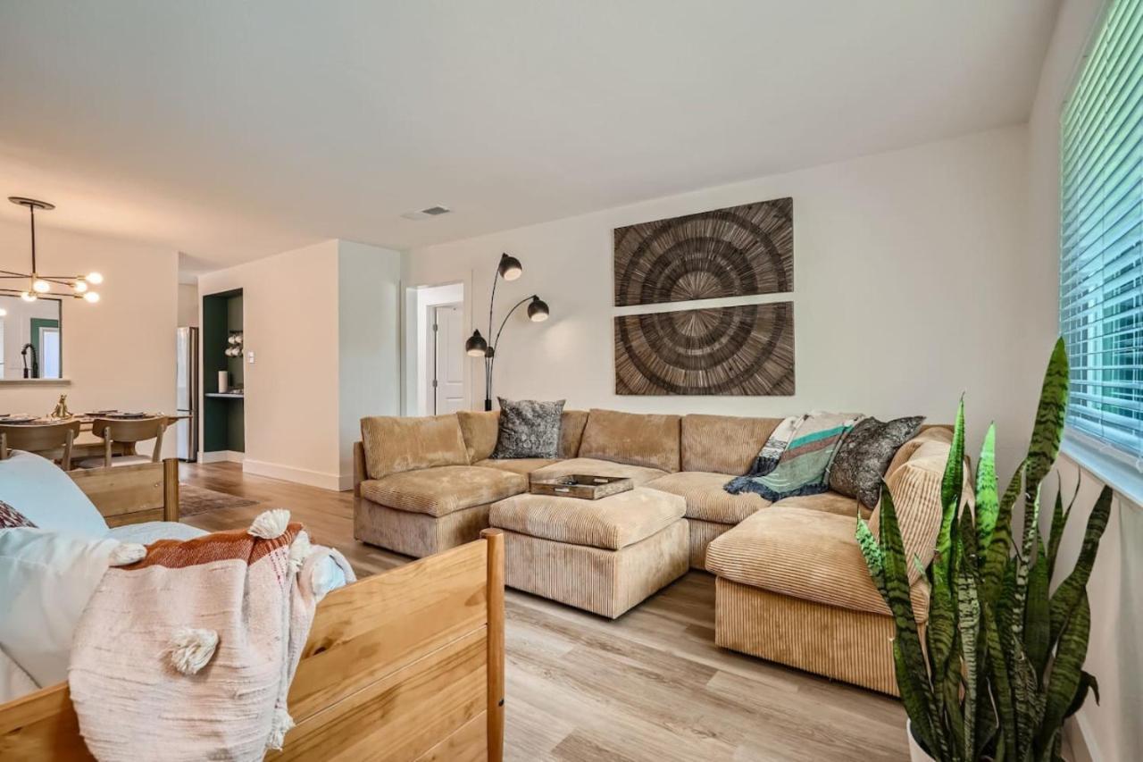 Holiday home South Bachelorette Hideaway - Sleeps 8 *