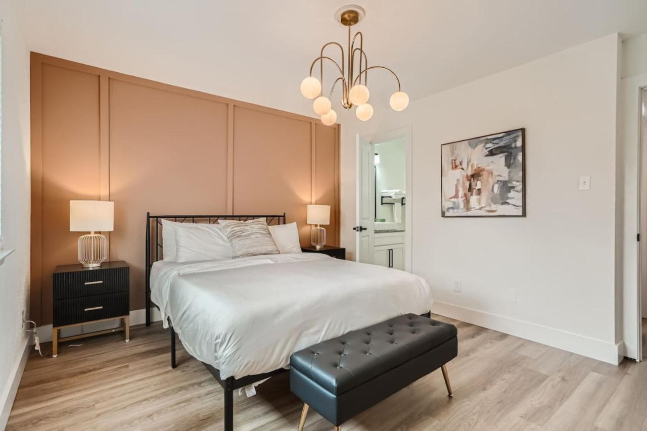 South Bachelorette Hideaway - Sleeps 8 Holiday home Austin