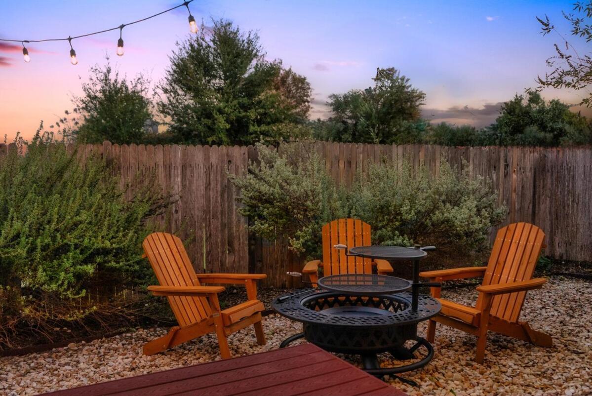 Luxury, Fire Pit Sleeps 15 - Gameroom - Formula 1 Austin